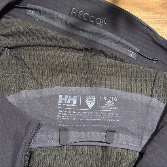 Helly Hansen Women’s XL Black Odin Pro Shield Jacket Outdoor Hiking Performance - Picture 3 of 9